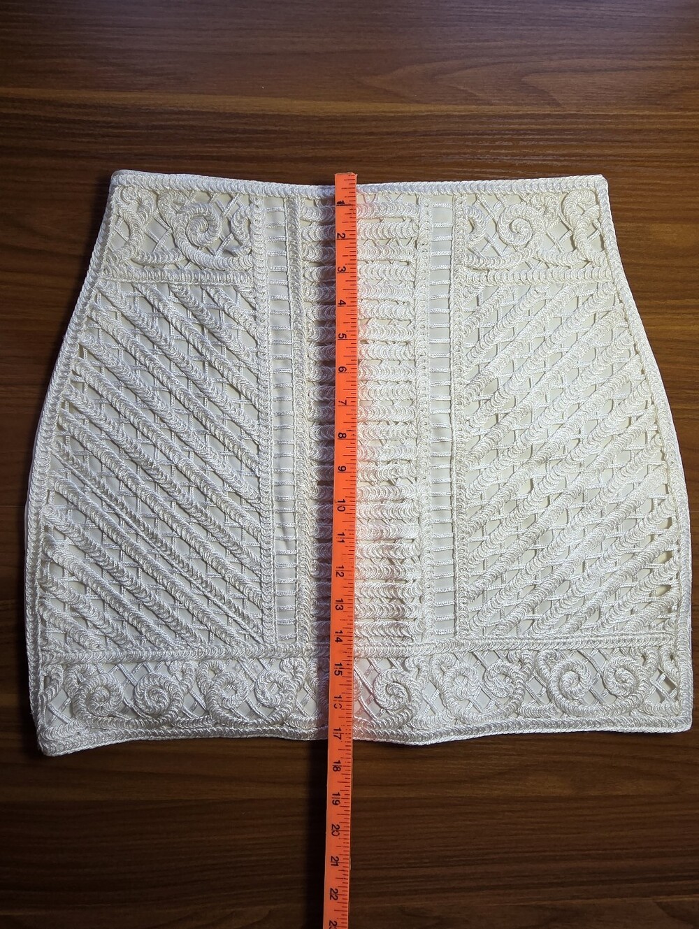 H&M Ivory Embroidered Openwork Mini Skirt 12 Boho Coquette Bridal - Picture 8 of 10
